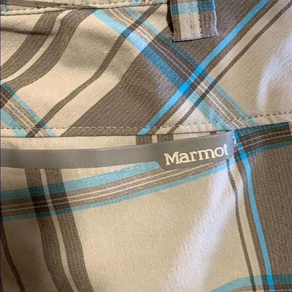 Marmot Mens Size 28 Gray Plaid Flat Front Shorts